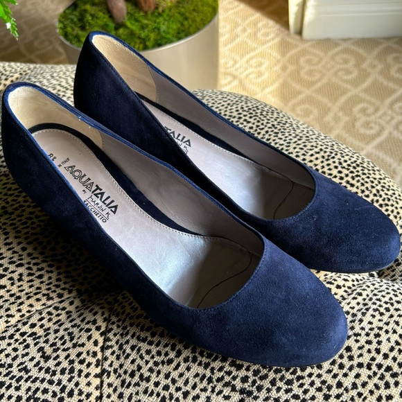 Aquatalia womens Navy suede waterproof women’s pump  sz 8.5 - Picture 4 of 6